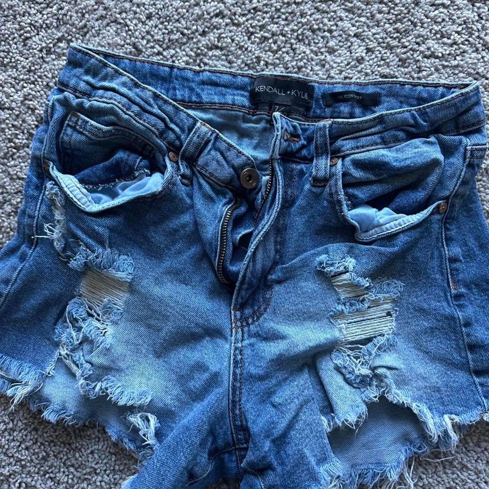 Kendall-kylie Women's Blue Shorts